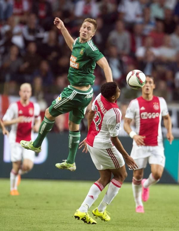 2015-08-04t195012z_109637319_gf20000013617_rtrmadp_3_soccer-champions_reuters