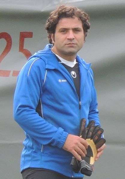 بكري كنيفاتي