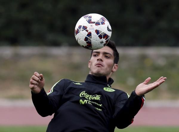 2015-06-09t182739z_915958872_gf10000122043_rtrmadp_3_soccer-copa_reuters