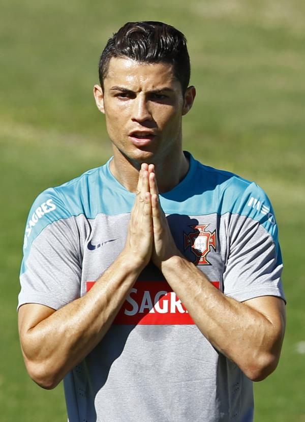 2014-06-12t181802z_711562950_tb3ea6c1hhbdl_rtrmadp_3_brazil-worldcup_reuters