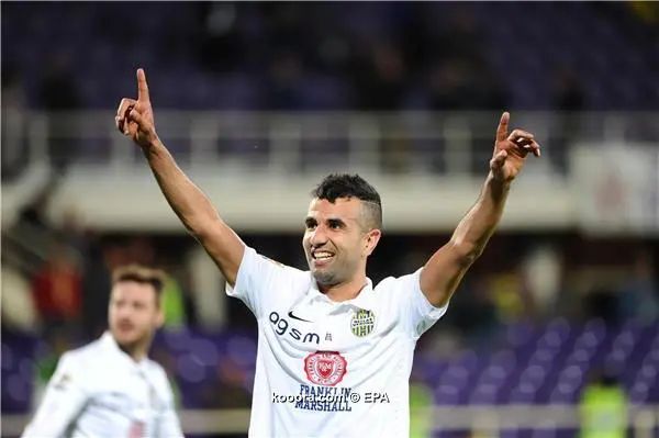 ?i=epa%2fsoccer%2f2015-04%2f2015-04-20%2f2015-04-20-04713870_epa