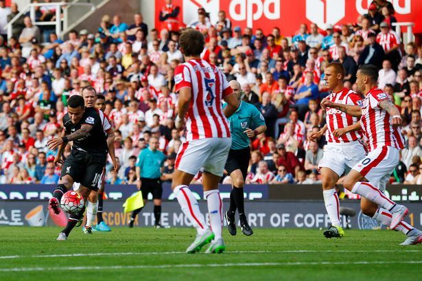 Stoke-City-vs-Liverpool%20(4)