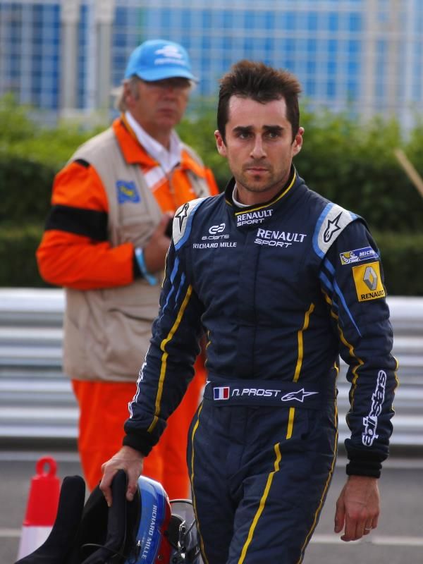 2014-09-13t134554z_215693613_gm1ea9d1fc001_rtrmadp_3_motor-racing-electric-beijing_reuters