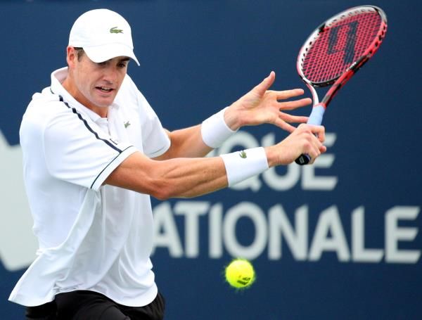 2015-08-11t223340z_597370298_nocid_rtrmadp_3_tennis-rogers-cup-isner-vs-becker_reuters