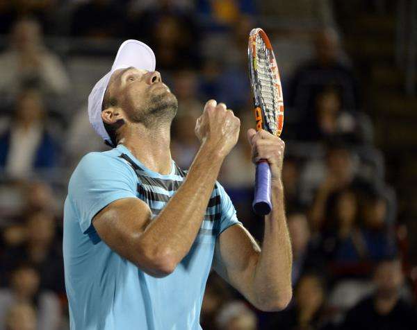 2015-08-12t024543z_1633102524_nocid_rtrmadp_3_tennis-rogers-cup-karlovic-vs-raonic_reuters