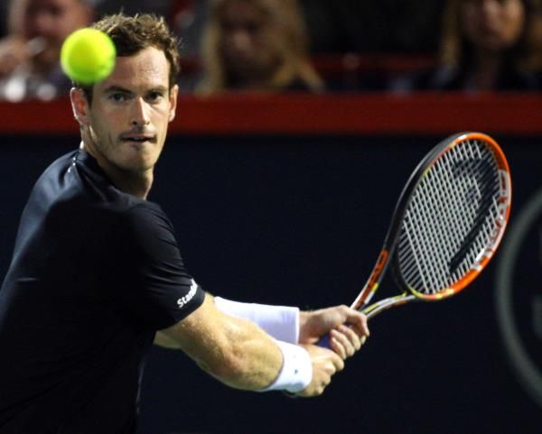 2015-08-12t033352z_700980312_nocid_rtrmadp_3_tennis-rogers-cup-murray-vs-robredo_reuters