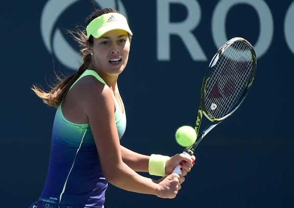 2015-08-12t231350z_1886511055_nocid_rtrmadp_3_tennis-rogers-cup-govortosova-vs-ivanovic_reuters
