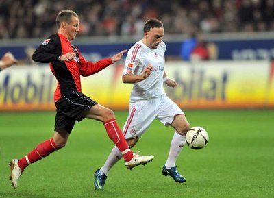 ريبيري قاد البايرن للفوز على فرانكفورت