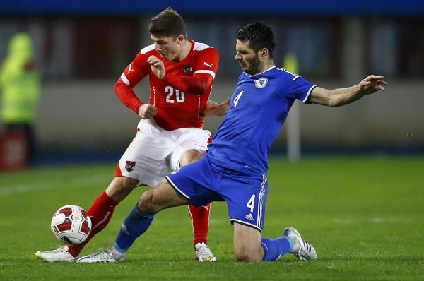 2015-03-31t191833z_1556781455_lr2eb3v1hmm22_rtrmadp_3_soccer-friendly_reuters