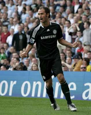 كارفاليو سيغيب عن صفوف تشيلسي للاصابة