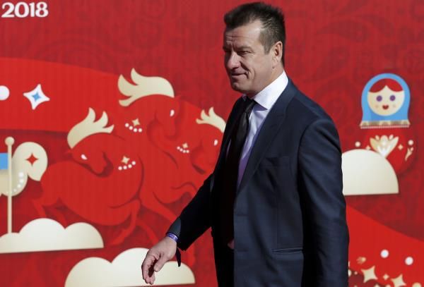2015-07-25t140533z_71302859_lr2eb7p134xke_rtrmadp_3_soccer-world-draw_reuters