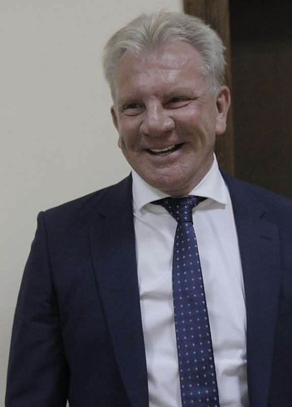 البلجيكي بول بوت