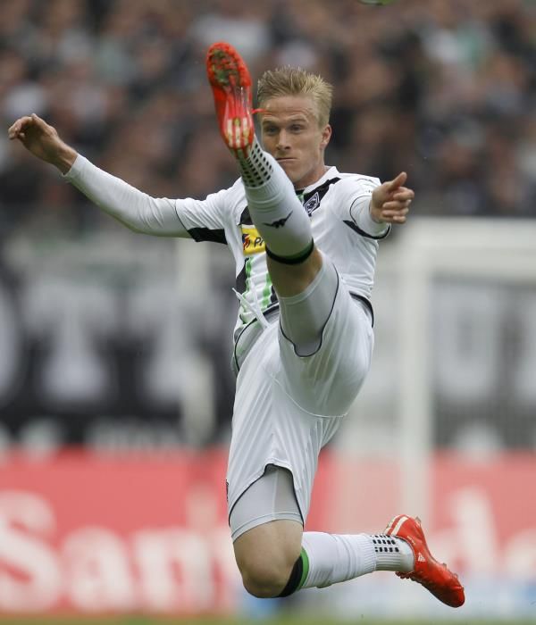 2015-04-26t165140z_115429698_lr2eb4q1atug3_rtrmadp_3_soccer-germany_reuters