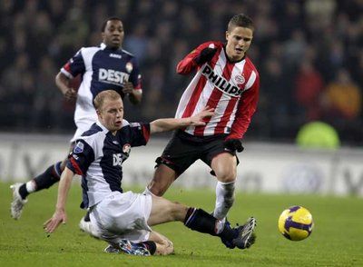 2008-11-01-00000301538371