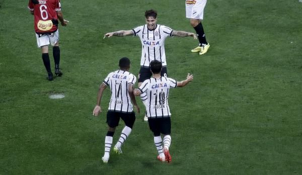 2015-04-02t030300z_1268643341_gf10000046883_rtrmadp_3_soccer-libertadores_reuters