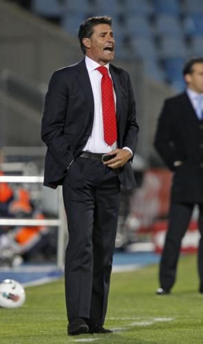 20120416-634702119648055311_efe