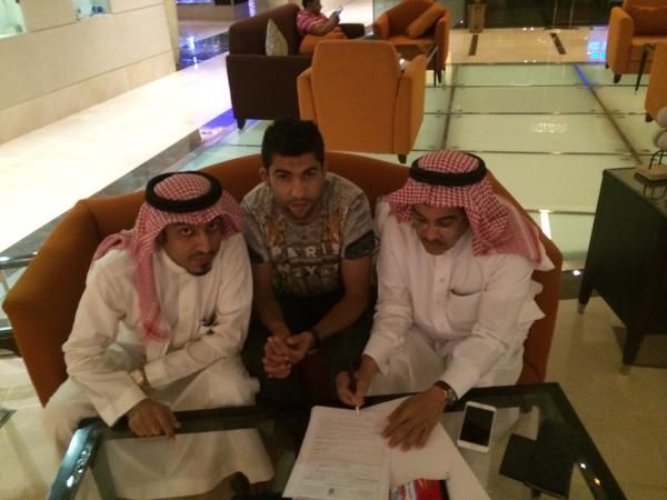 أسامة الدراجي اثناء تعاقده مع الرائد السعودي