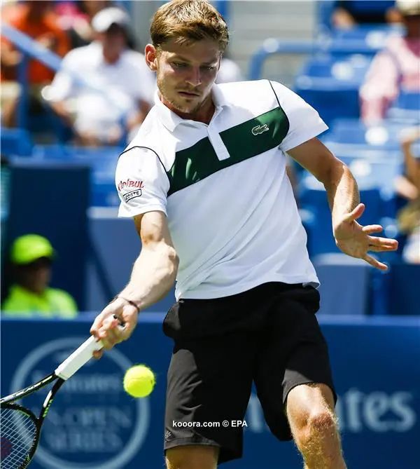 ?i=epa%2ftennis%2f2015-08%2f2015-08-20-04890547_epa