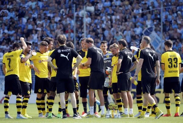 2015-08-09t141120z_234542668_lr2eb8913els1_rtrmadp_3_soccer-germany-cup_reuters