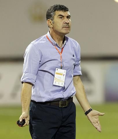 عماد خانكان مدرب الوحدات 