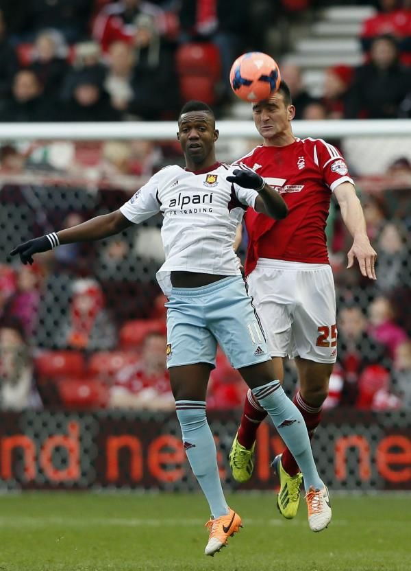 2014-01-05t124541z_1295622819_gm1ea151ld901_rtrmadp_3_soccer-england-cup_reuters