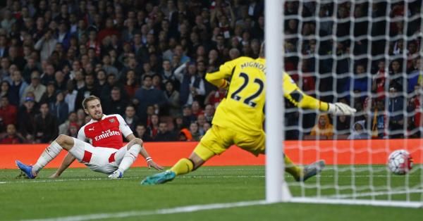 2015-08-24t190713z_83444833_mt1aci13979702_rtrmadp_3_soc_reuters