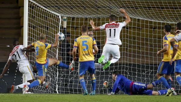 2015-08-25t202607z_639462305_gf10000182589_rtrmadp_3_soccer-champions_reuters