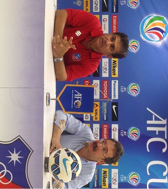 جانب من المؤتمر الصحفي للجنرال وابراهام 