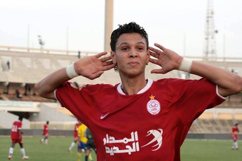 محمد زعبية هداف مولودية وهران الجزائري