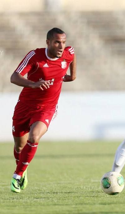 إبراهيم العبيدي مدافع أهلي بنغازي والمنتخب الليبي سابقاً
