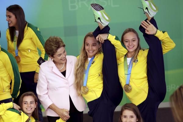 2015-08-27t191537z_2015572534_gf10000184398_rtrmadp_3_brazil-politics_reuters