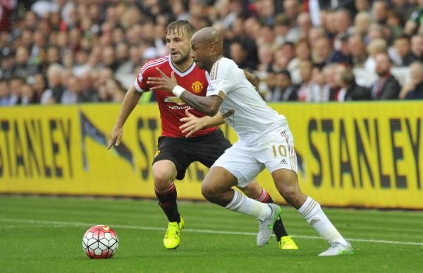 2015-08-30t153959z_83950799_mt1aci13990472_rtrmadp_3_soc_reuters