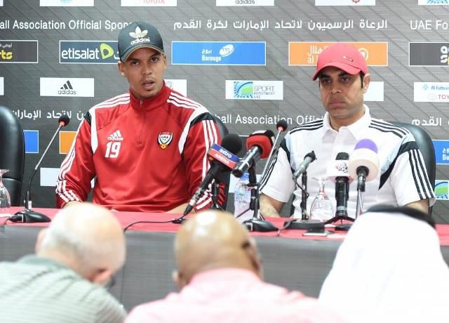 مدرب الامارات