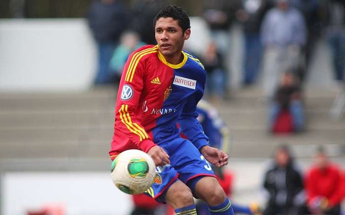 images-cms-image-000879690