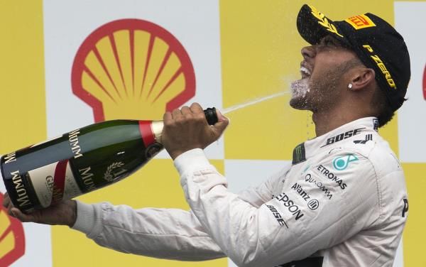 2015-08-23t145628z_1157479743_gf10000180337_rtrmadp_3_motor-racing-prix_reuters