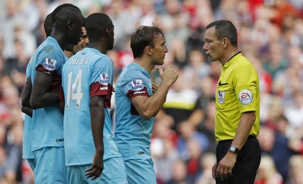 2015-08-29t155936z_83865576_mt1aci13988040_rtrmadp_3_soc_reuters