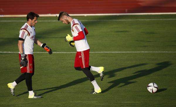 2015-09-02t192032z_1667001783_gf10000190599_rtrmadp_3_soccer-spain-degea-delbosque_reuters