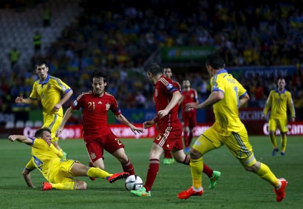 2015-03-27t210619z_1199769031_gf10000041039_rtrmadp_3_soccer-euro_reuters