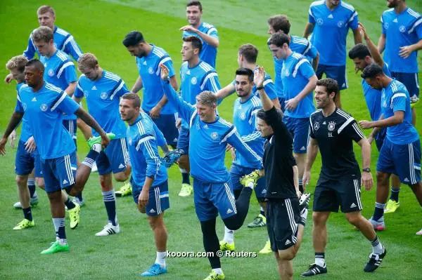 ?i=reuters%2f2015-09-03%2f2015-09-03t153330z_409822502_lr2eb93177jda_rtrmadp_3_soccer-euro_reuters