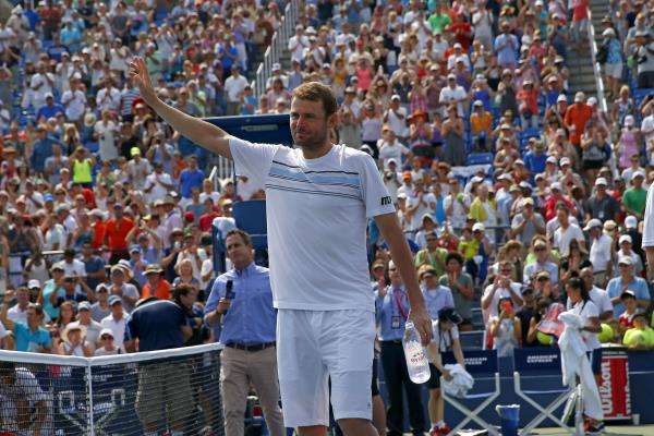 2015-09-02t185412z_460318900_gf10000190540_rtrmadp_3_tennis-open_reuters