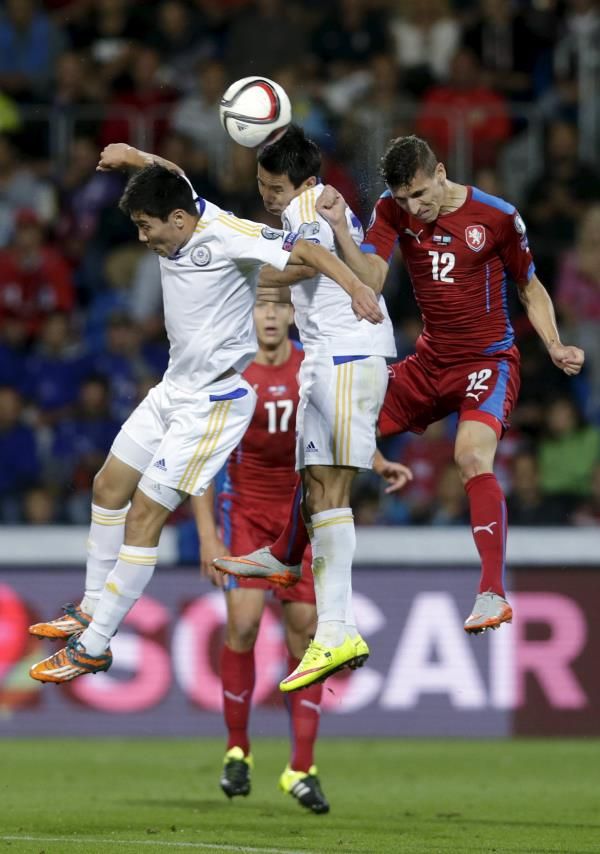2015-09-03t190813z_1014551869_gf10000192082_rtrmadp_3_soccer-euro_reuters