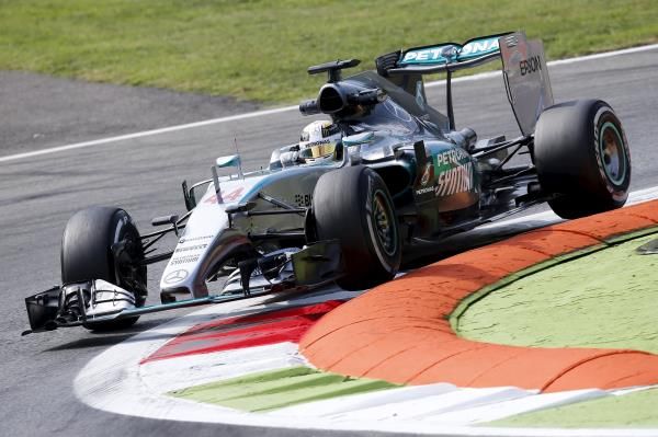 2015-09-04t102452z_868187265_gf10000192763_rtrmadp_3_motor-racing-prix_reuters