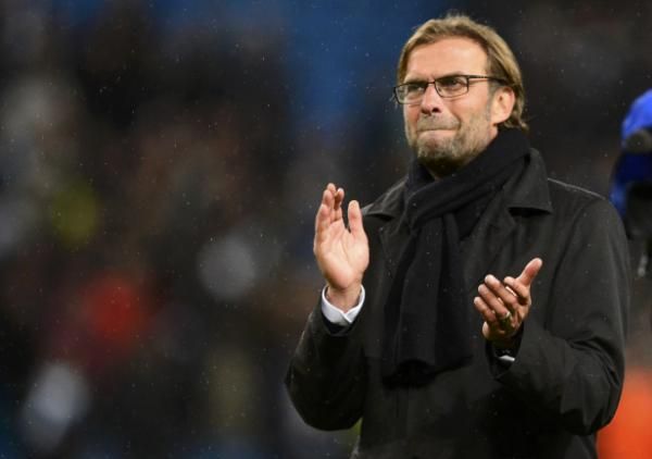 2012-10-03t210615z_284561645_lr1e8a31mm4yk_rtrmadp_3_soccer-champions_reuters