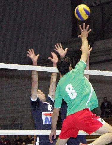 من لقاء سابق بين الفريقي