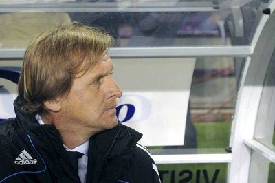 شوستر في المباراة امام بلد الوليد