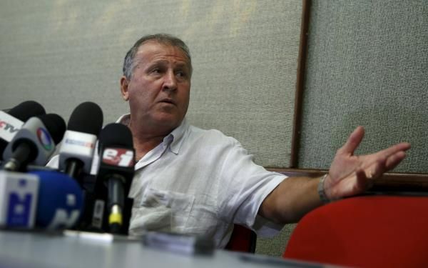 2015-06-10t211000z_1769005880_gf10000123361_rtrmadp_3_soccer-fifa-zico_reuters
