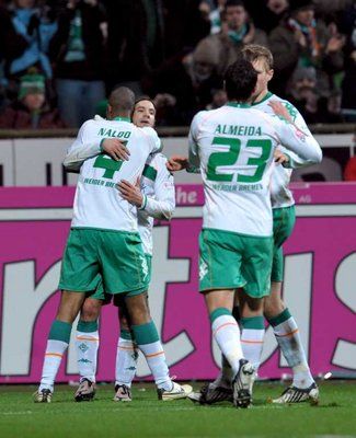 فرحة نالدو بتسجيل الهدف التاني لبريمن