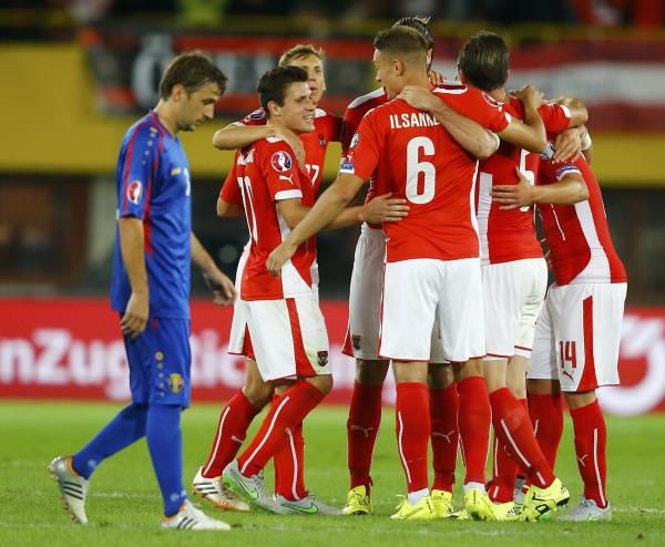 2015-09-05t204030z_671850260_lr2eb951lf6fe_rtrmadp_3_soccer-euro_reuters