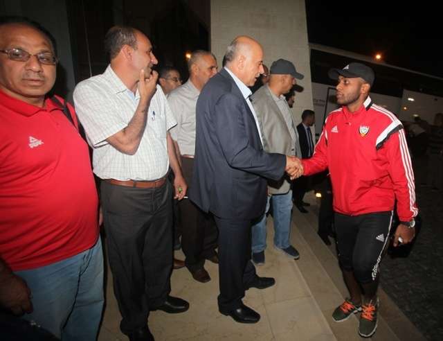 من استقبال المنتخب الاماراتي في فلسطين