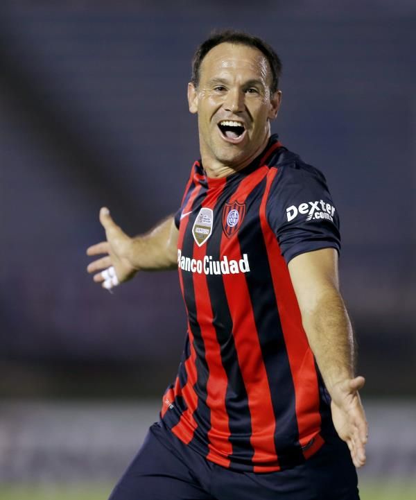 2015-02-20t010137z_2012200426_gm1eb2k0ozv01_rtrmadp_3_soccer-libertadores_reuters